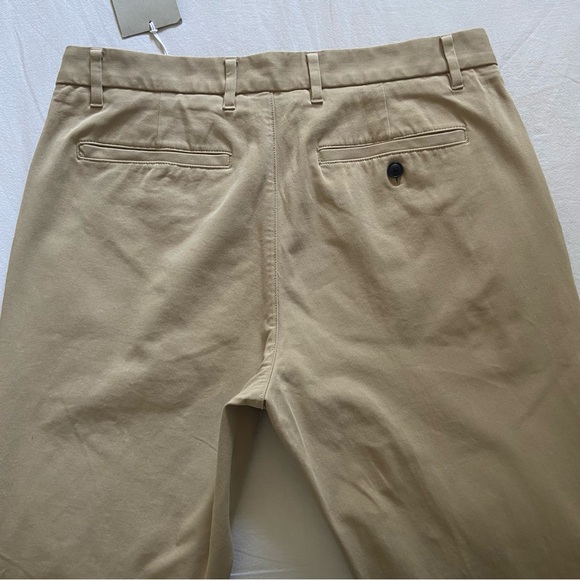 Everlane The Performance Chino | Uniform Slim Fit - Picture 7 of 16